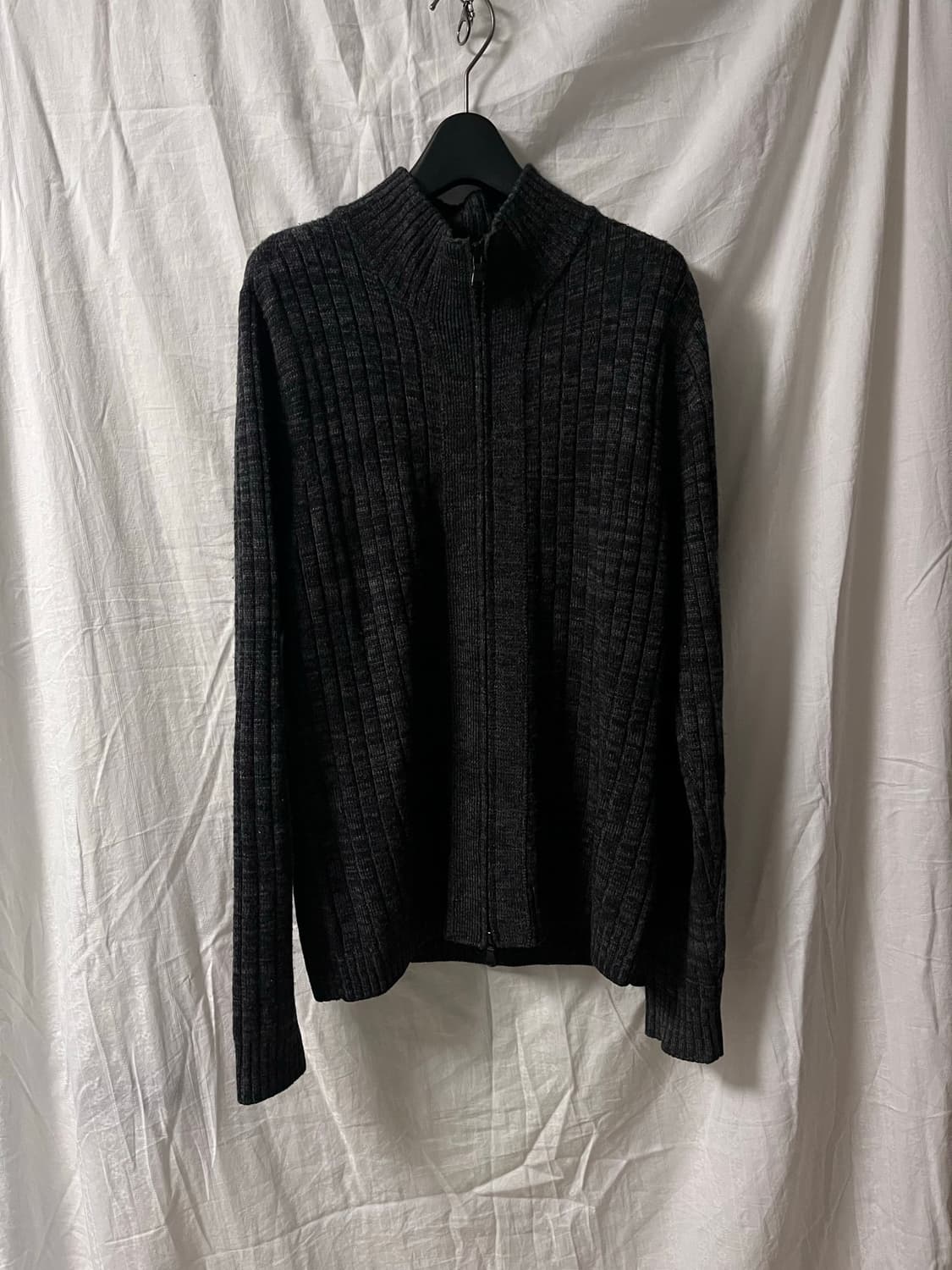 Charcoal Rib Vintage Knit Zip-Up 상품이미지2