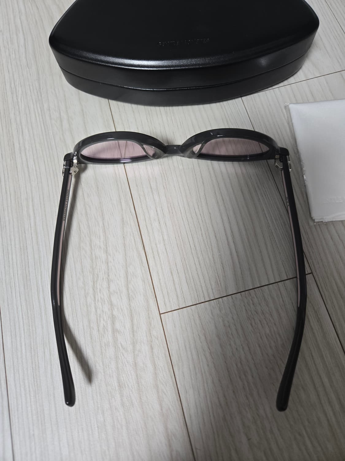 젠틀몬스터 라드 틴트렌즈 안경 상품이미지3