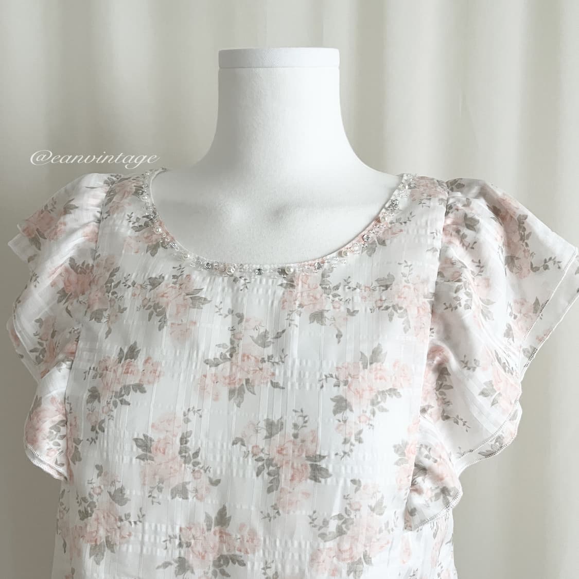 pink flower beads blouse 상품이미지2