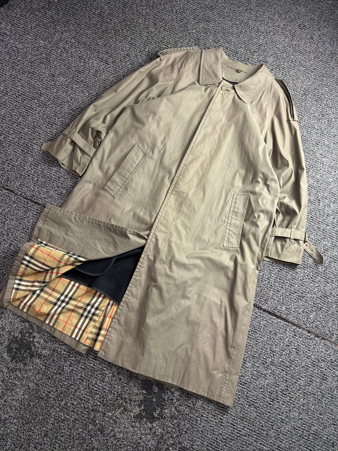 버버리 클래식 아카이브 싱글 맥코트 3198 상품이미지1