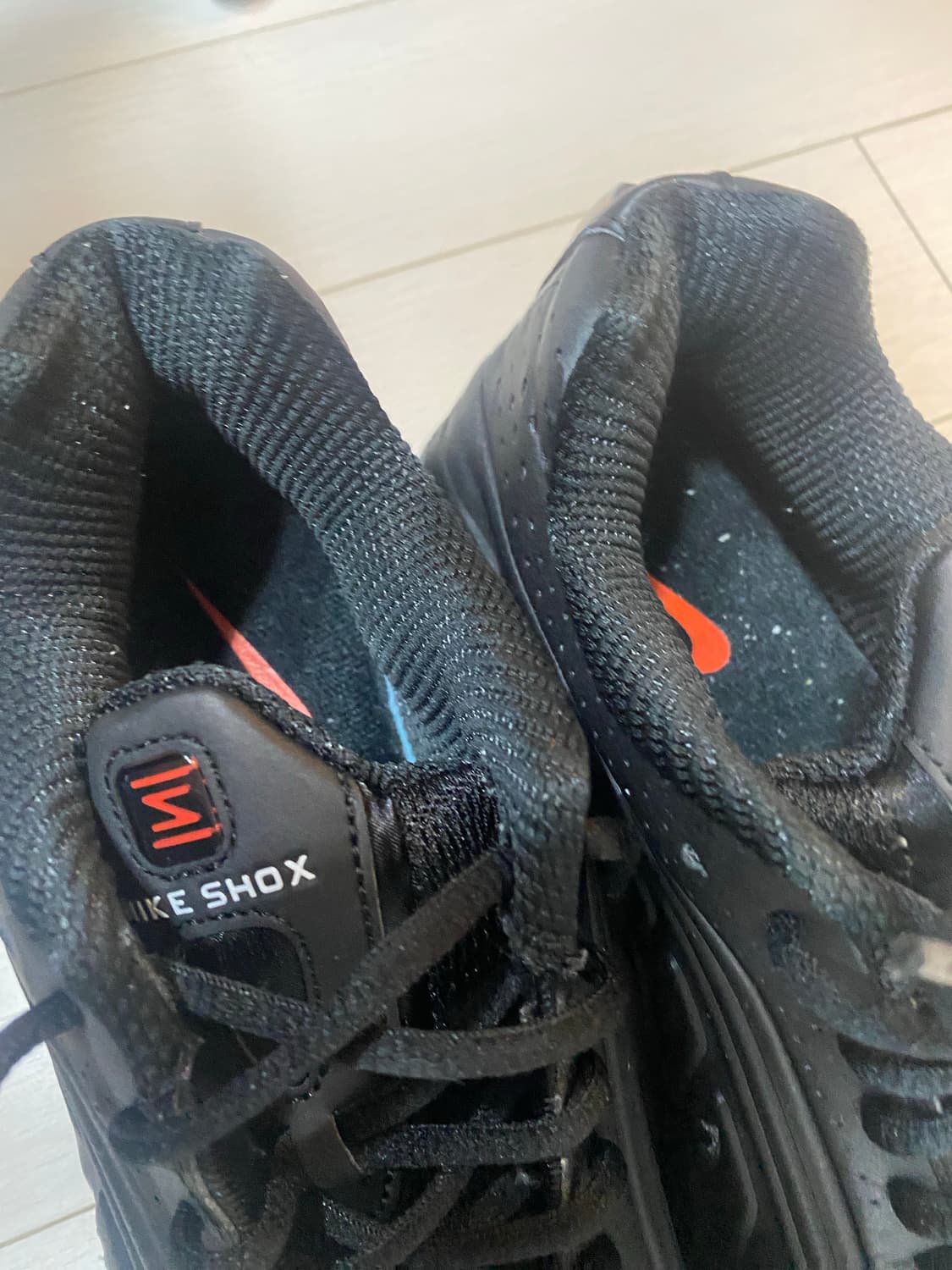 샥스 r4 블랙 265 상품이미지2