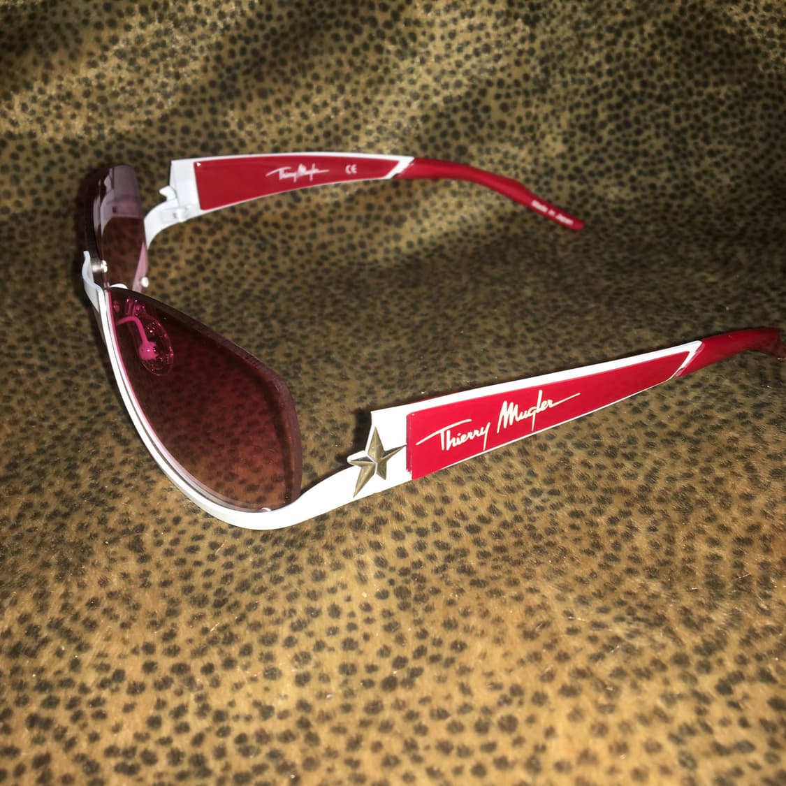 Thierry Mugler 별 안경 상품이미지3
