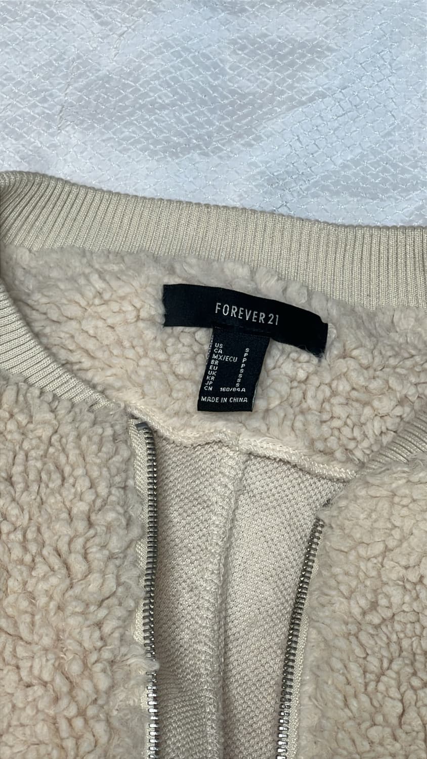 Forever21 양털 후리스 자켓 상품이미지3