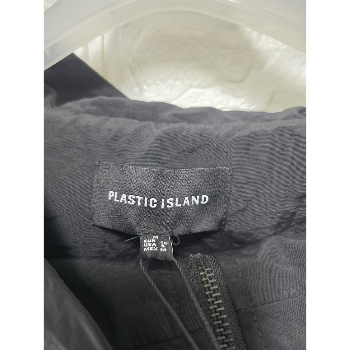 택포) 23s 플라스틱아일랜드 후드 자켓 바람막이 M 상품이미지2