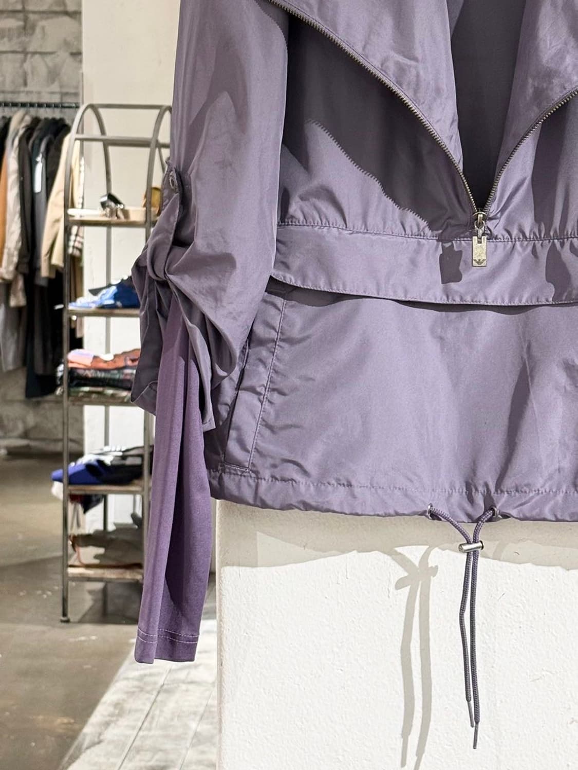 아르마니 진스 라벤더 레이어드 슬리브 폴리 아노락 상품이미지5