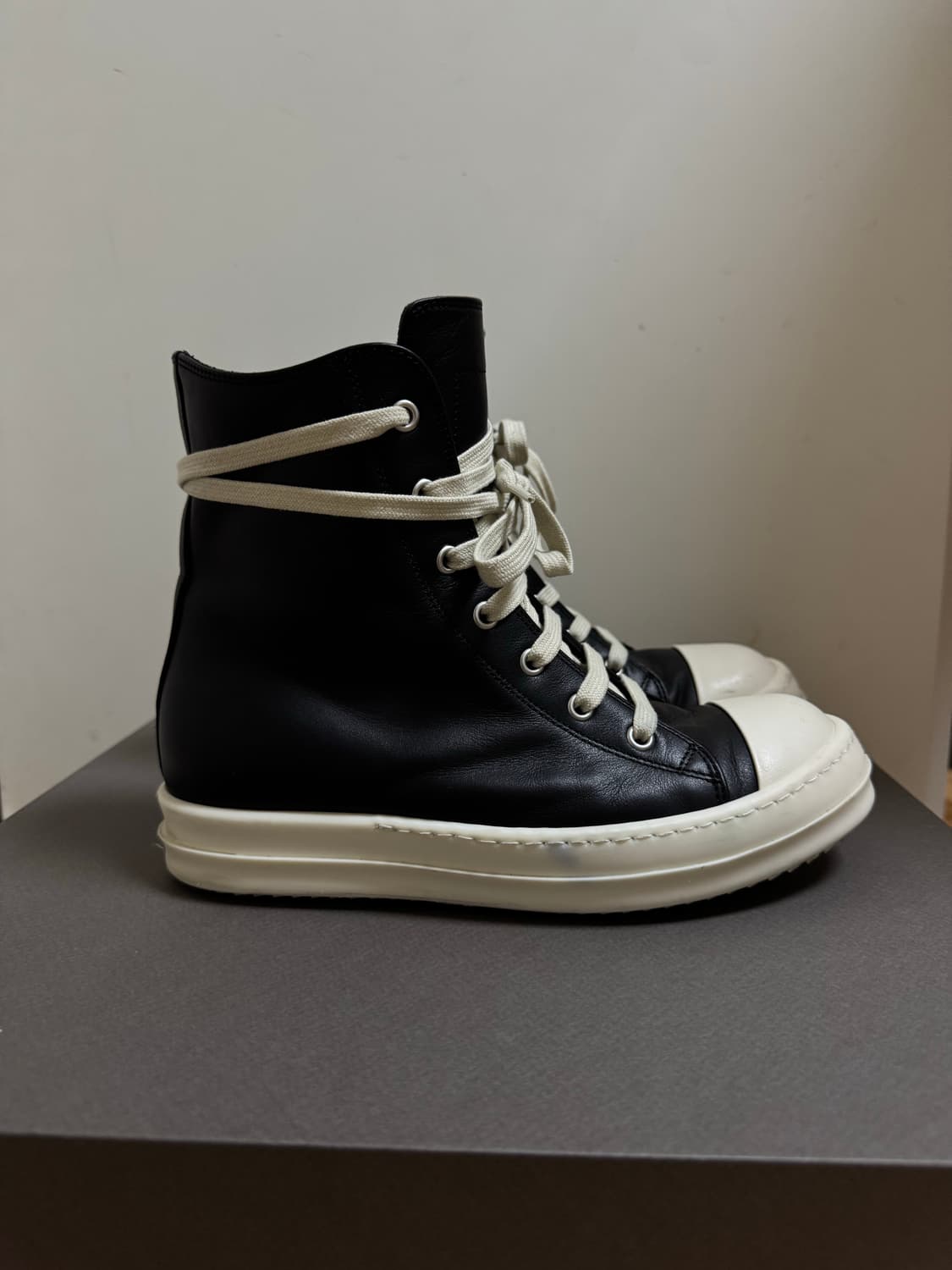 릭오웬스 라몬즈 하이탑 레더 스니커즈 37 상품이미지3