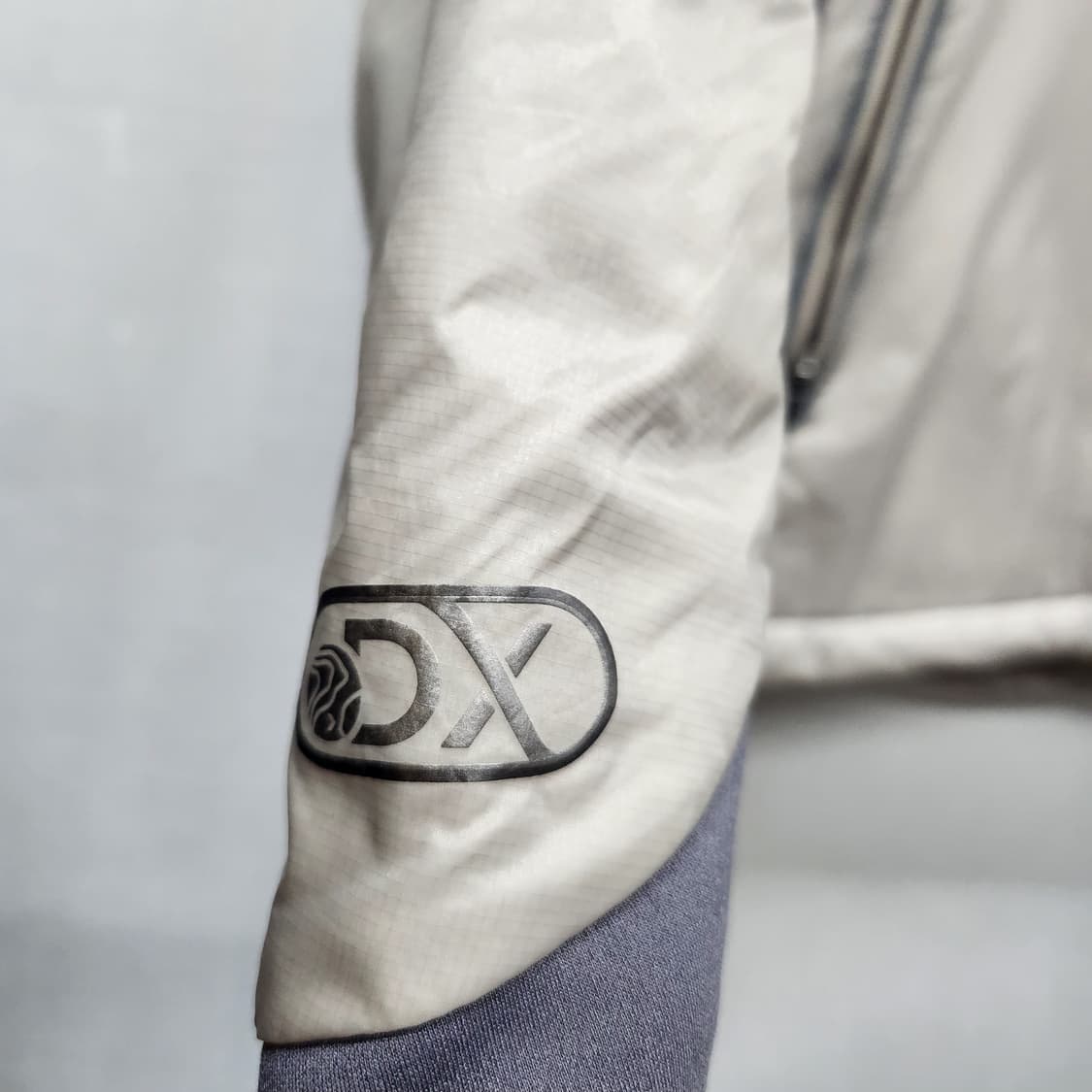 디스커버리 덕다운 경량패딩 100(M) 남여공용 상품이미지4