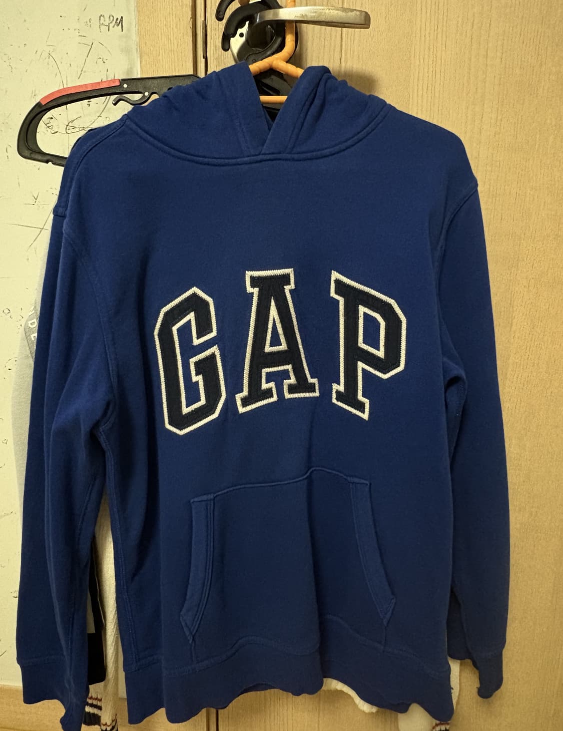 갭 블루 후드티 상품이미지1