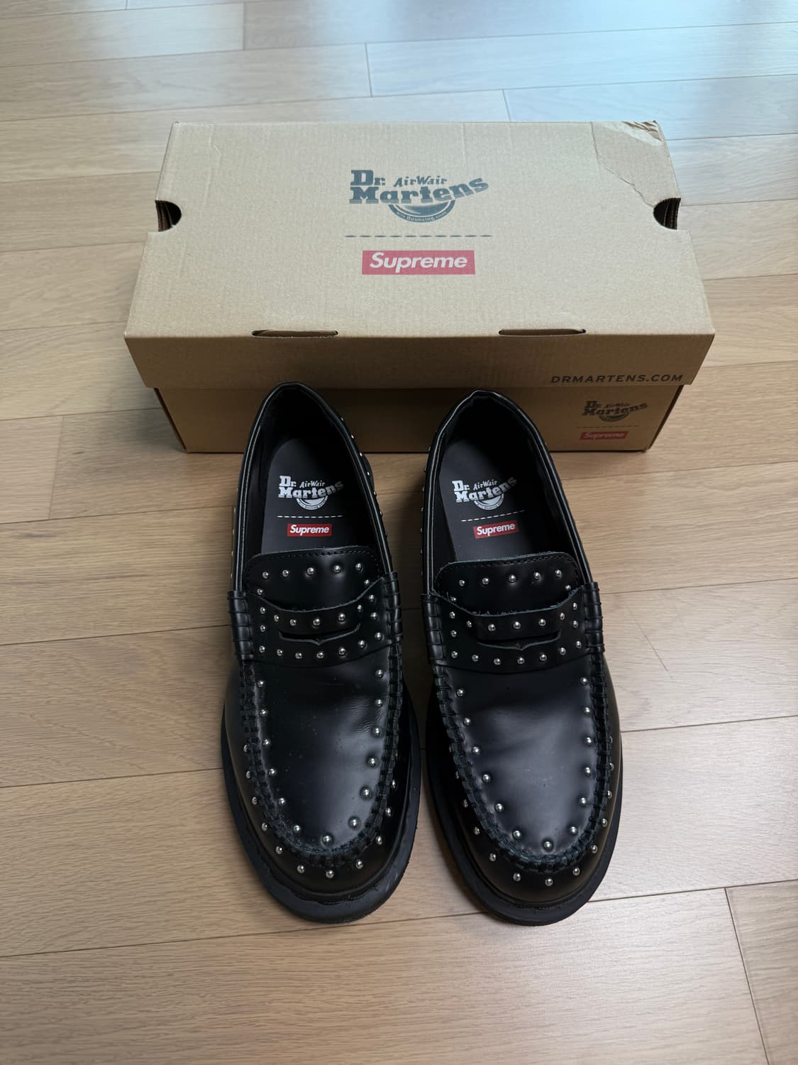 [270] 슈프림x닥터마틴 스터드 팬톤 상품이미지1