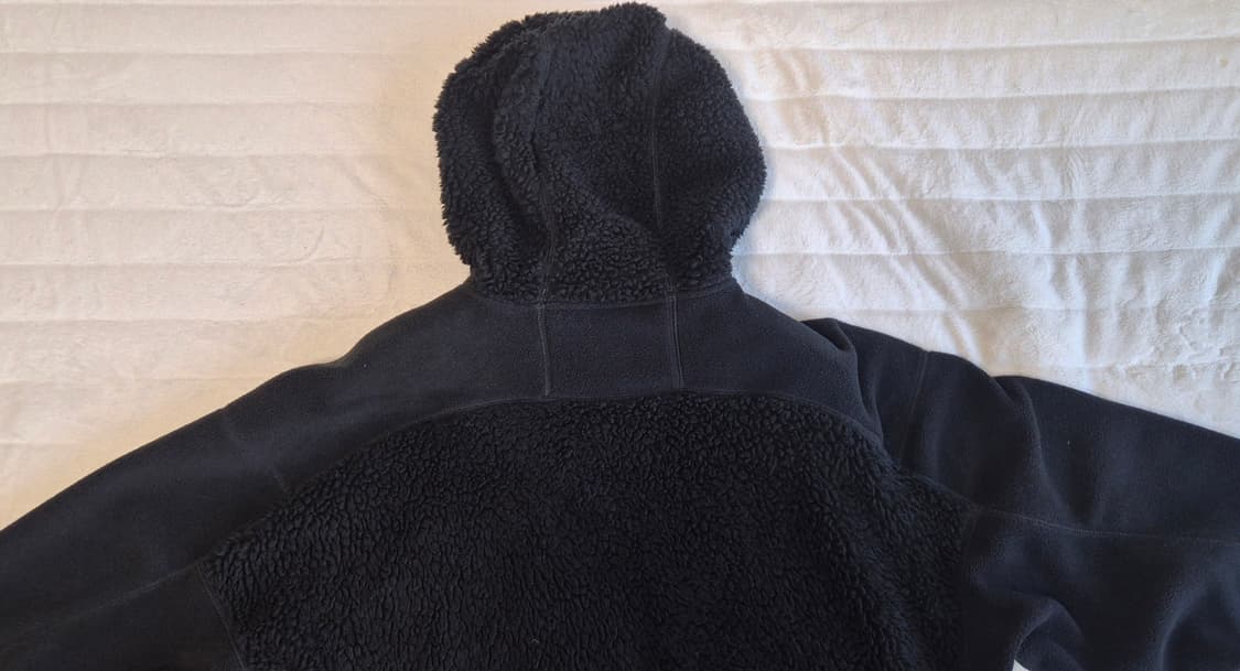 유니클로 X 화이트 마운티니어링 후드 짚업 XL 상품이미지4