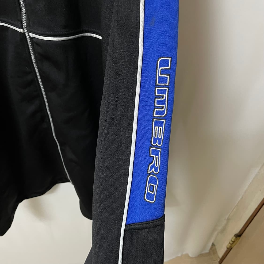 [ 3XL ] 엄브로 올드스쿨 스포츠 트랙탑 져지 상품이미지5