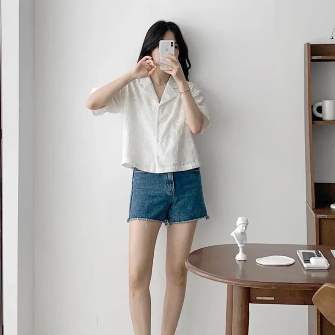 그레이양(GREYYANG) 아일렛 하프 셔츠 화이트 상품이미지1