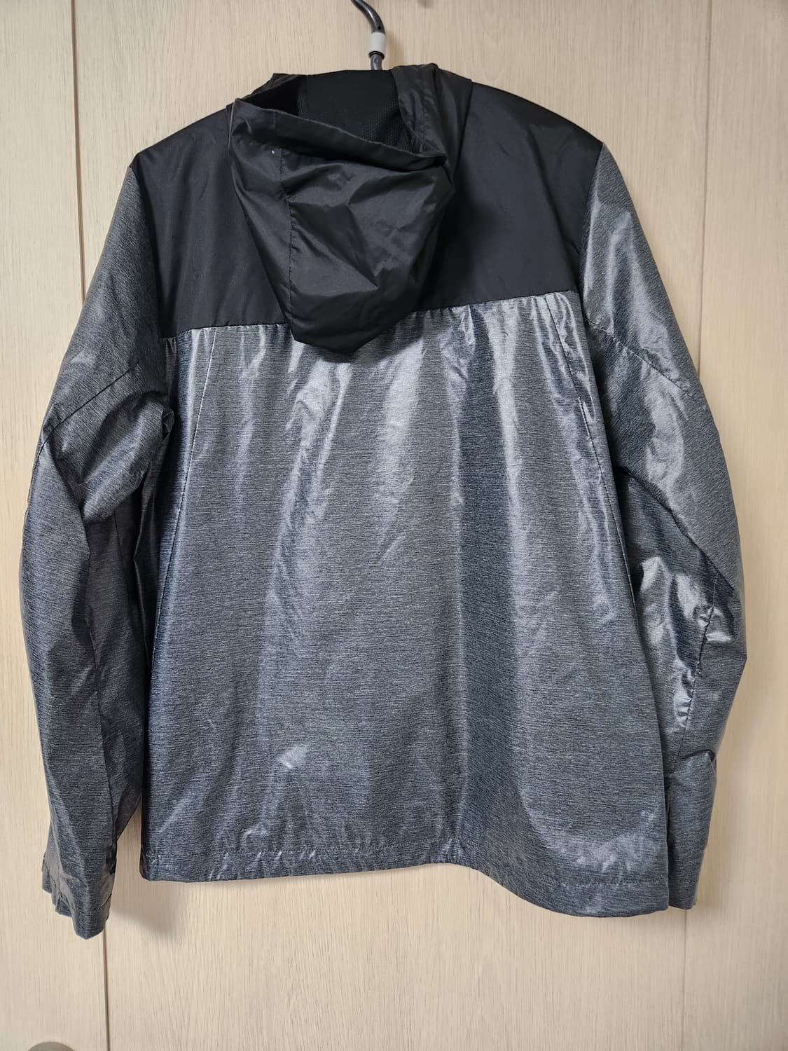 아디다스 레알 마드리드 유광 레인자켓 바람막이 사이즈100 상품이미지2