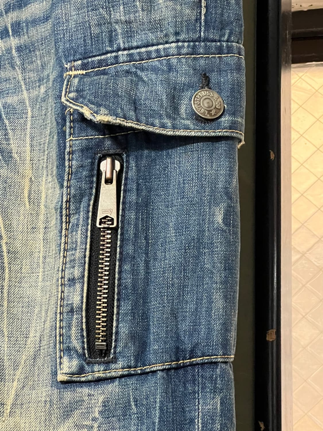 Levi's 708 W34 L32 스크래치 패턴 카고 팬츠 상품이미지5