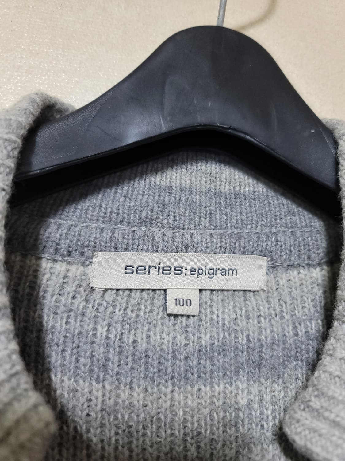 시리즈 epigram 톤온톤 니트 가디건 상품이미지5