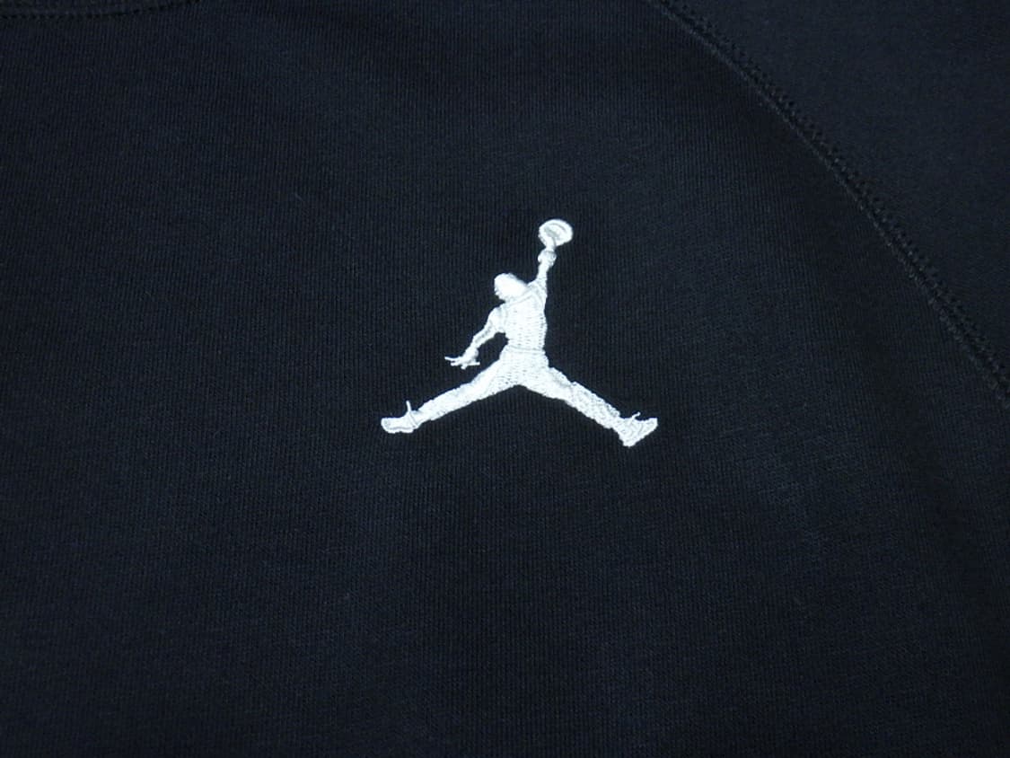 (L/100) 나이키 점프맨 브러쉬드 크루 688997-010 상품이미지3