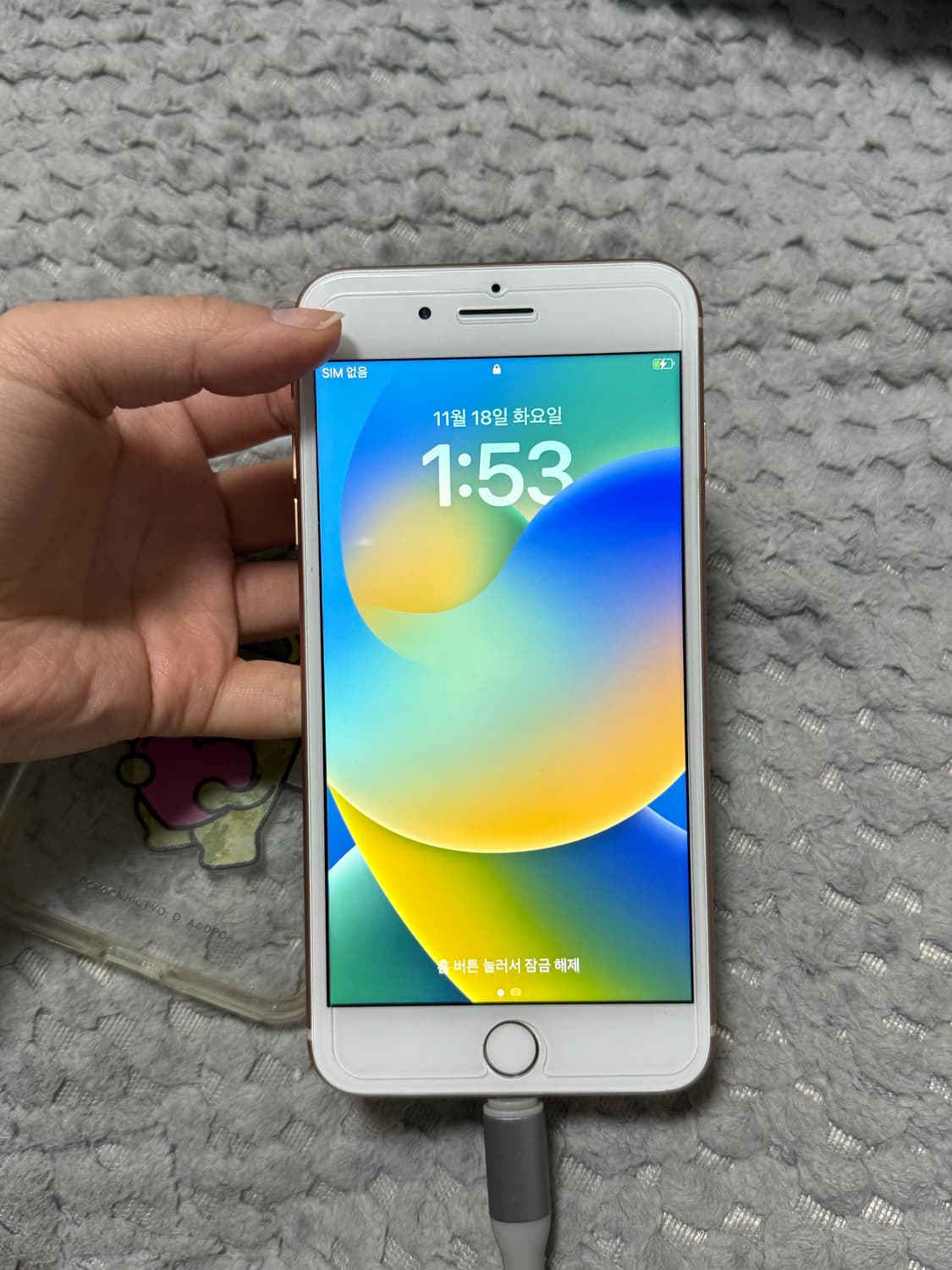 아이폰 8+ 무음해외판 배터리효율99% 256gb 상품이미지9