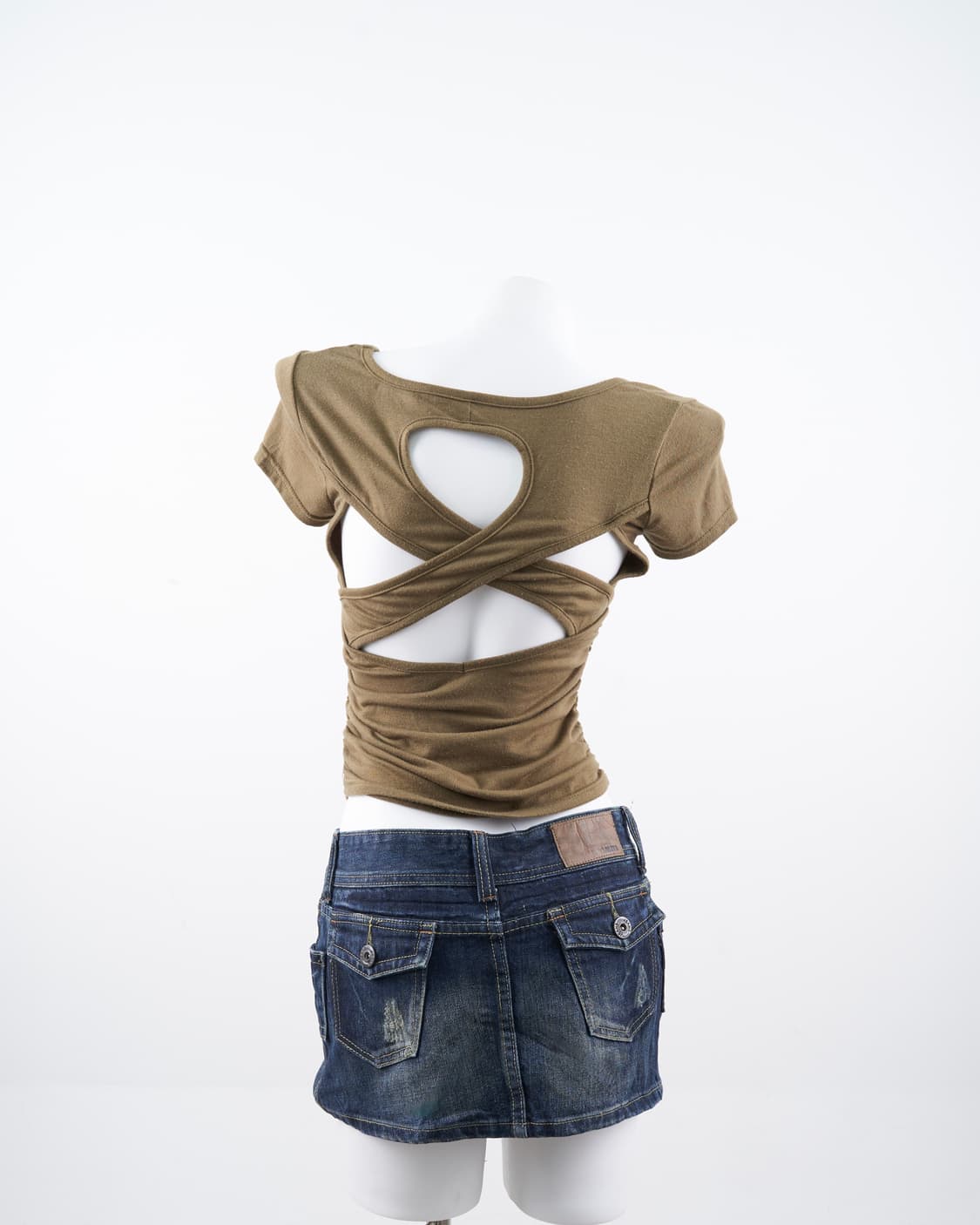 d.i.a 백 크로스 스트랩 포인트 반팔티 상품이미지2