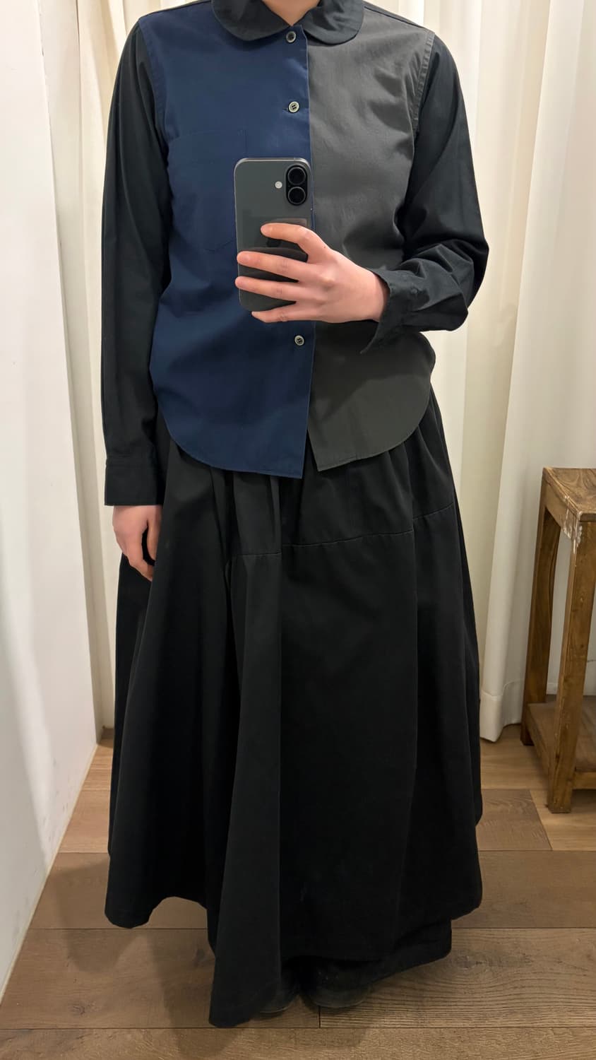 Bicolor Round Collar Blouse 상품이미지2