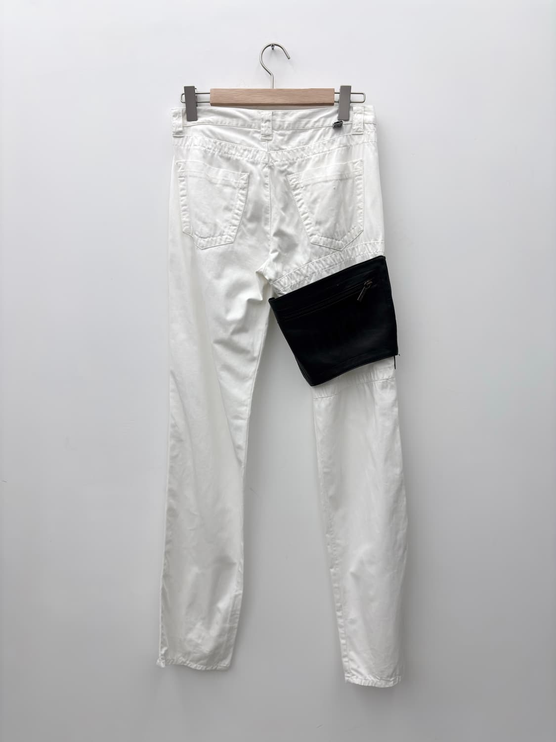 LEATHER PATCH ZIP PANTS 상품이미지5