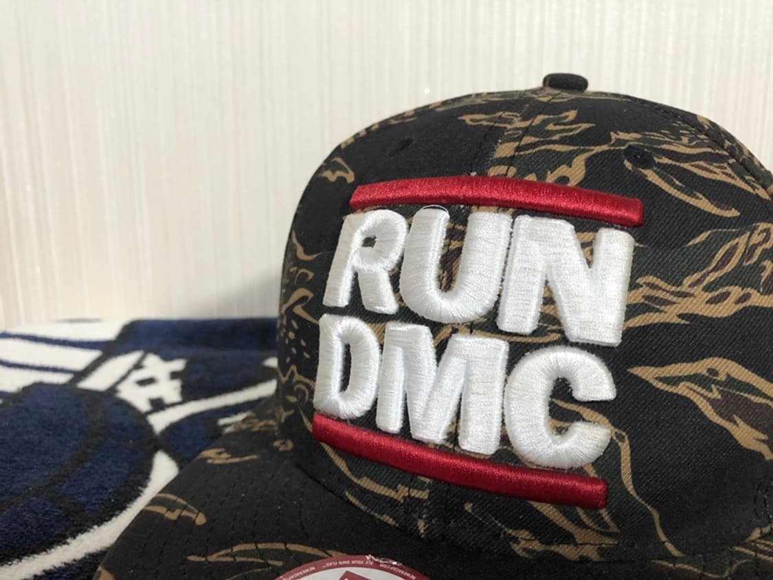 뉴에라 X RUN DMC 런디엠씨 타이거카모스냅백 M-L 상품이미지5
