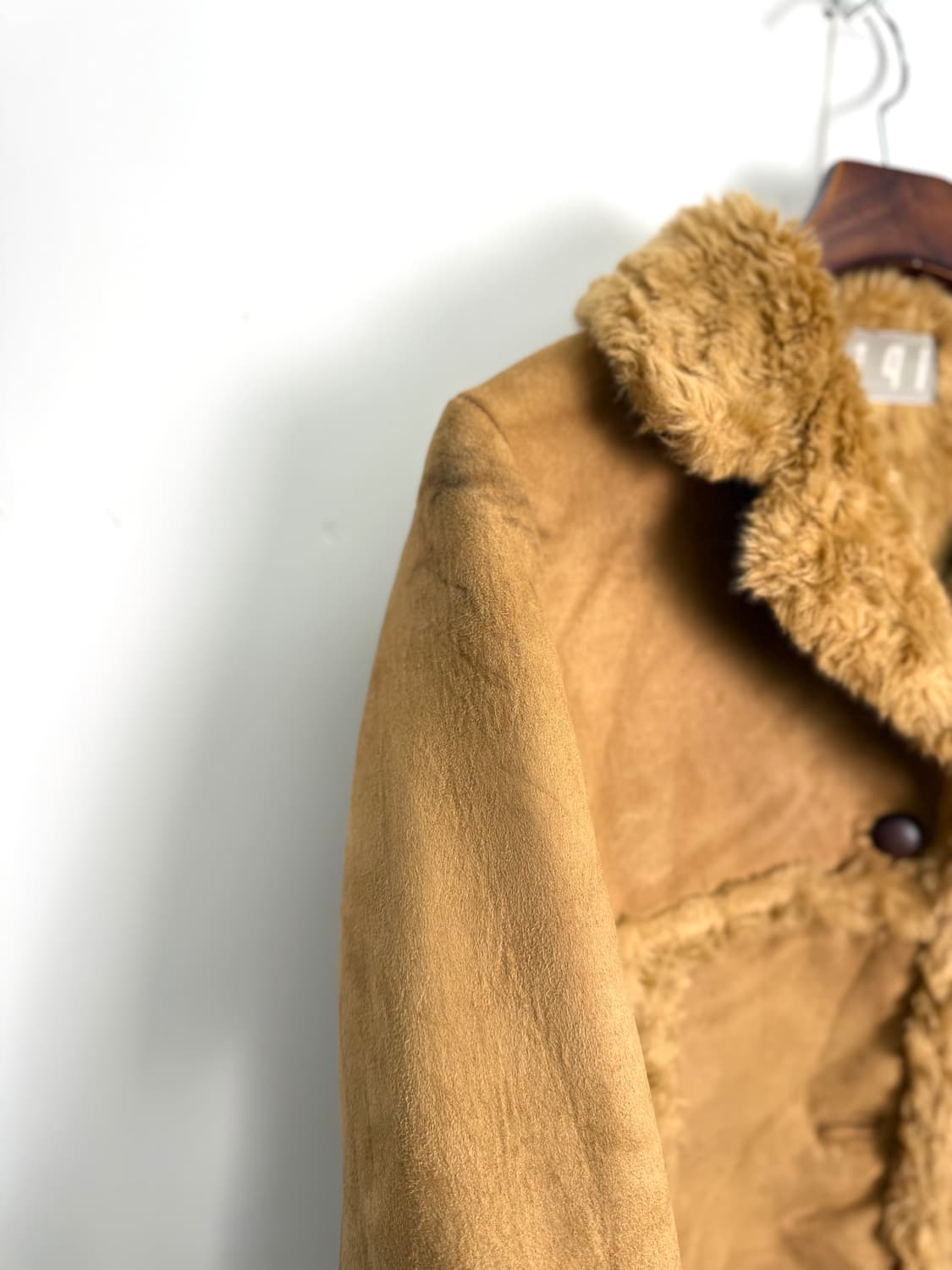 iqi 에코 스웨이드 시어링 코트 상품이미지3