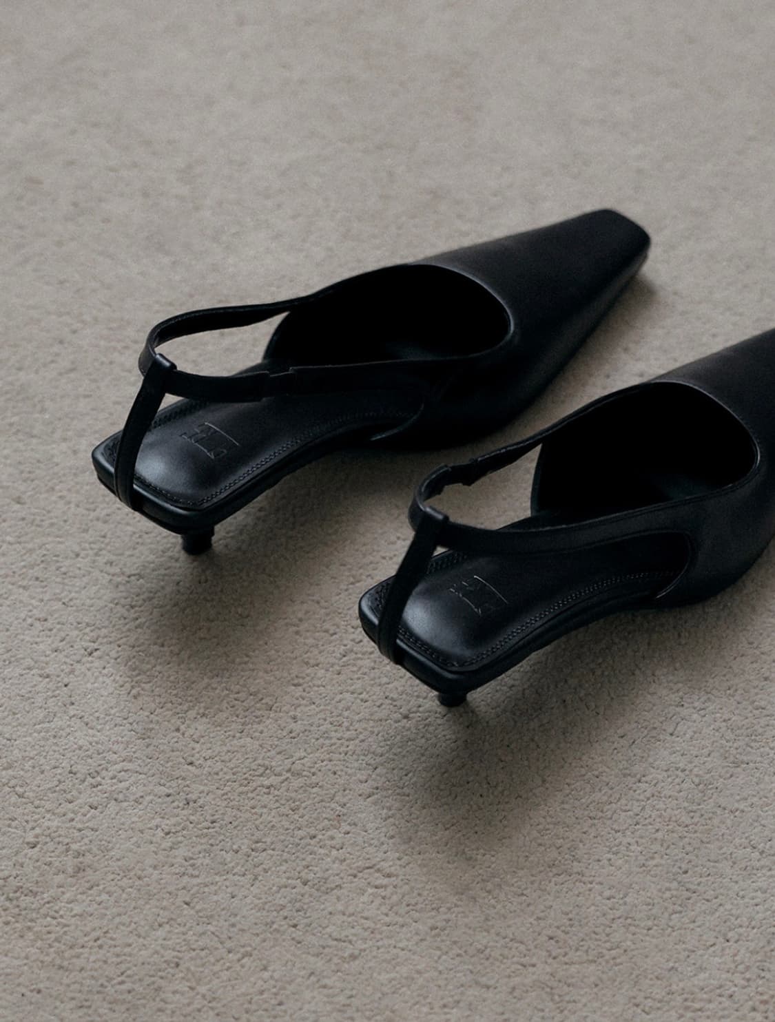 에퓨레 스퀘어 슬링백 구두 블랙 245 상품이미지6