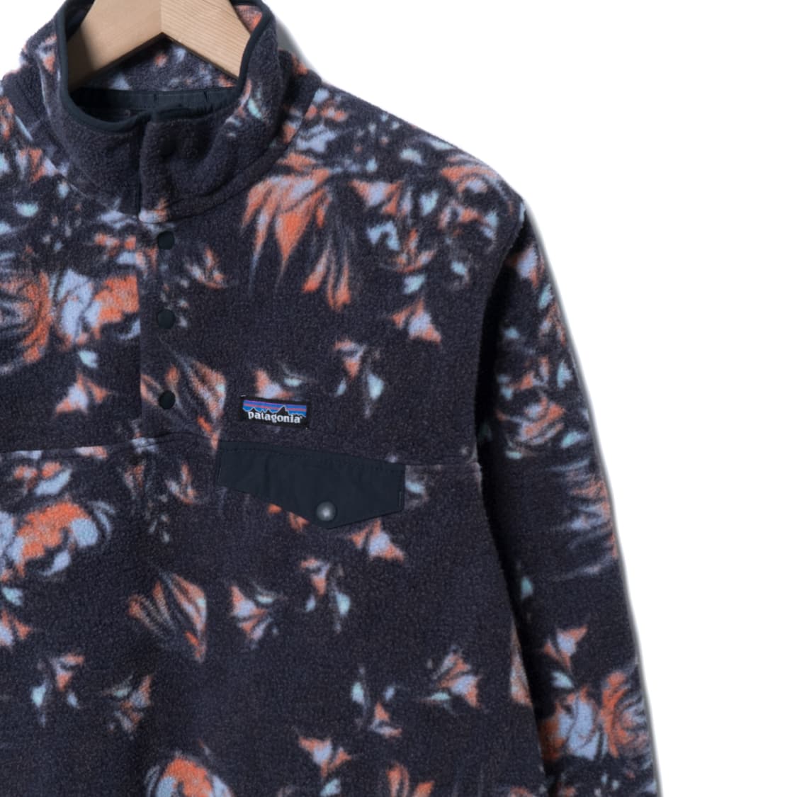 [W/L] 파타고니아 신칠라 프린티드 스냅티 스위리 플로랄 상품이미지3