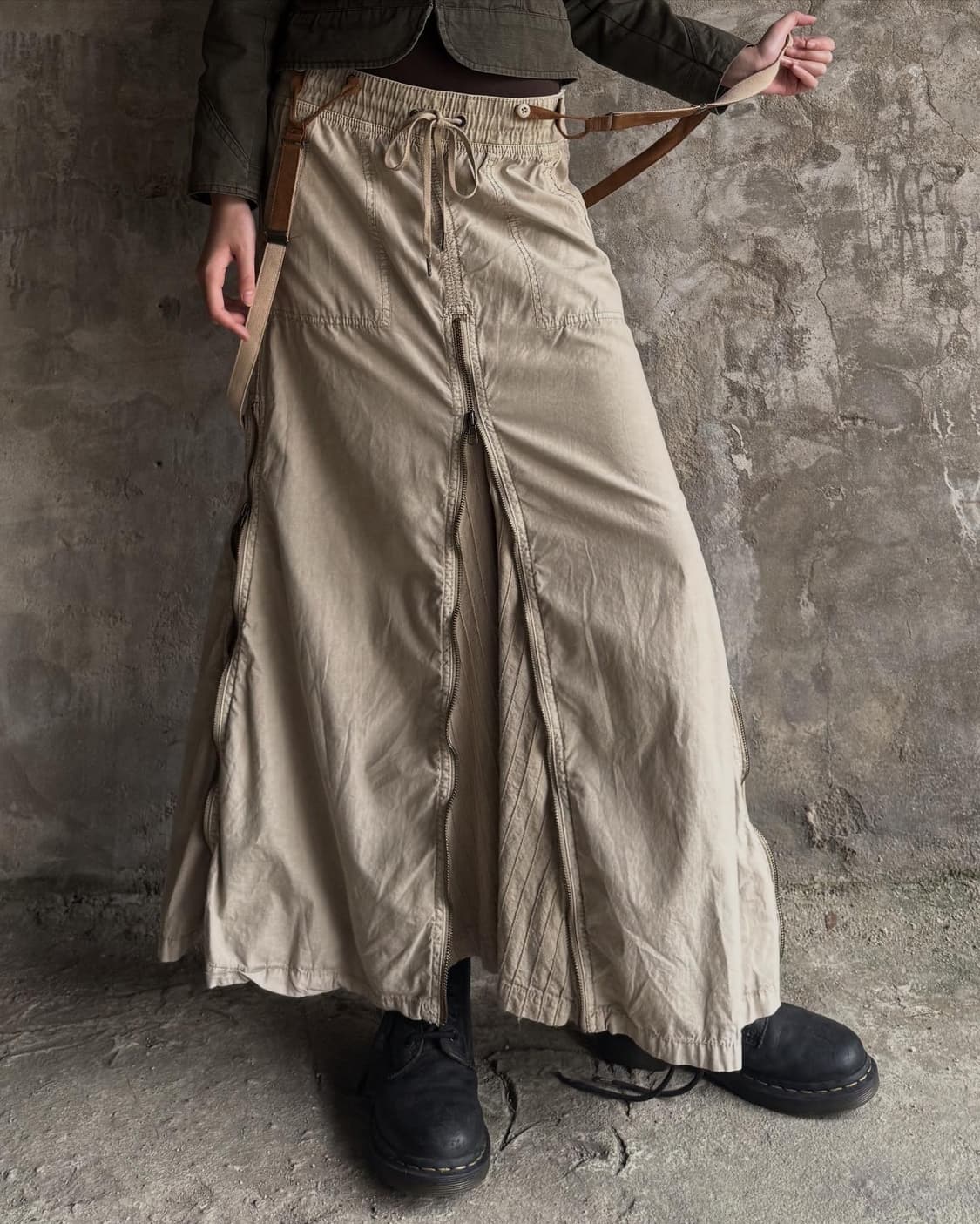 g.o.a Suspenders Detail Skirt 상품이미지4