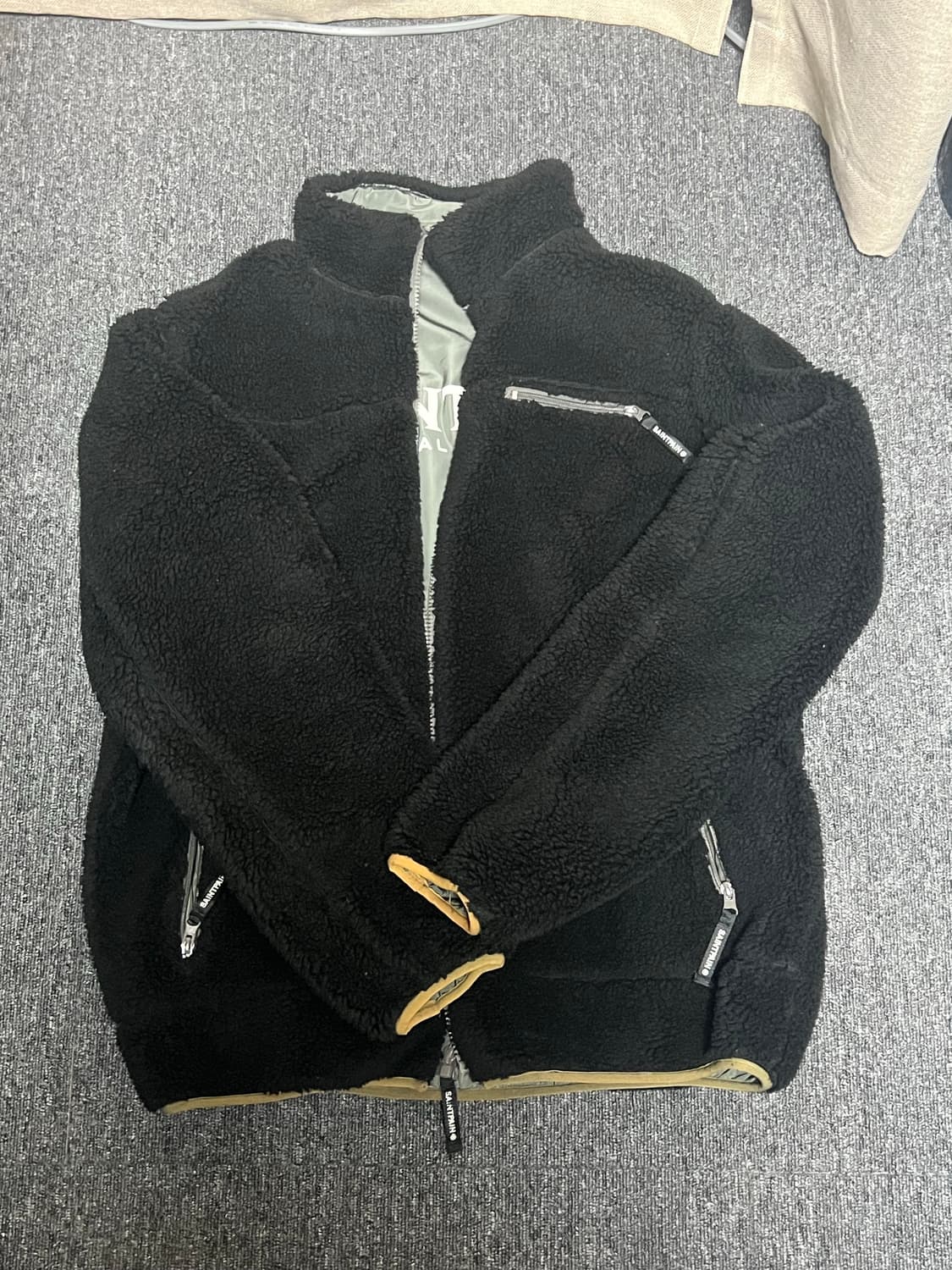 세인트페인 리버시블 후리스 상품이미지3