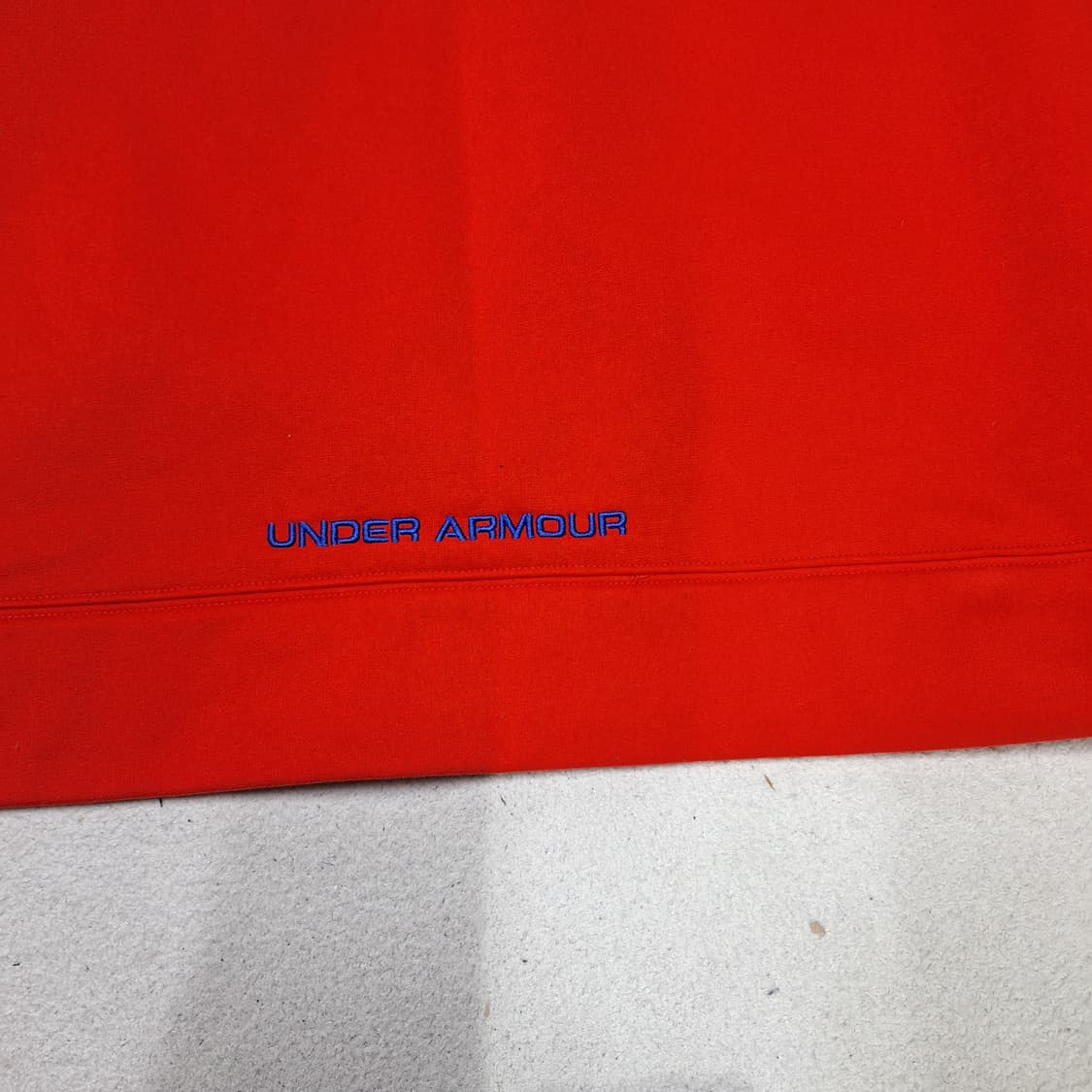 언더아머  후드티셔츠M 상품이미지4