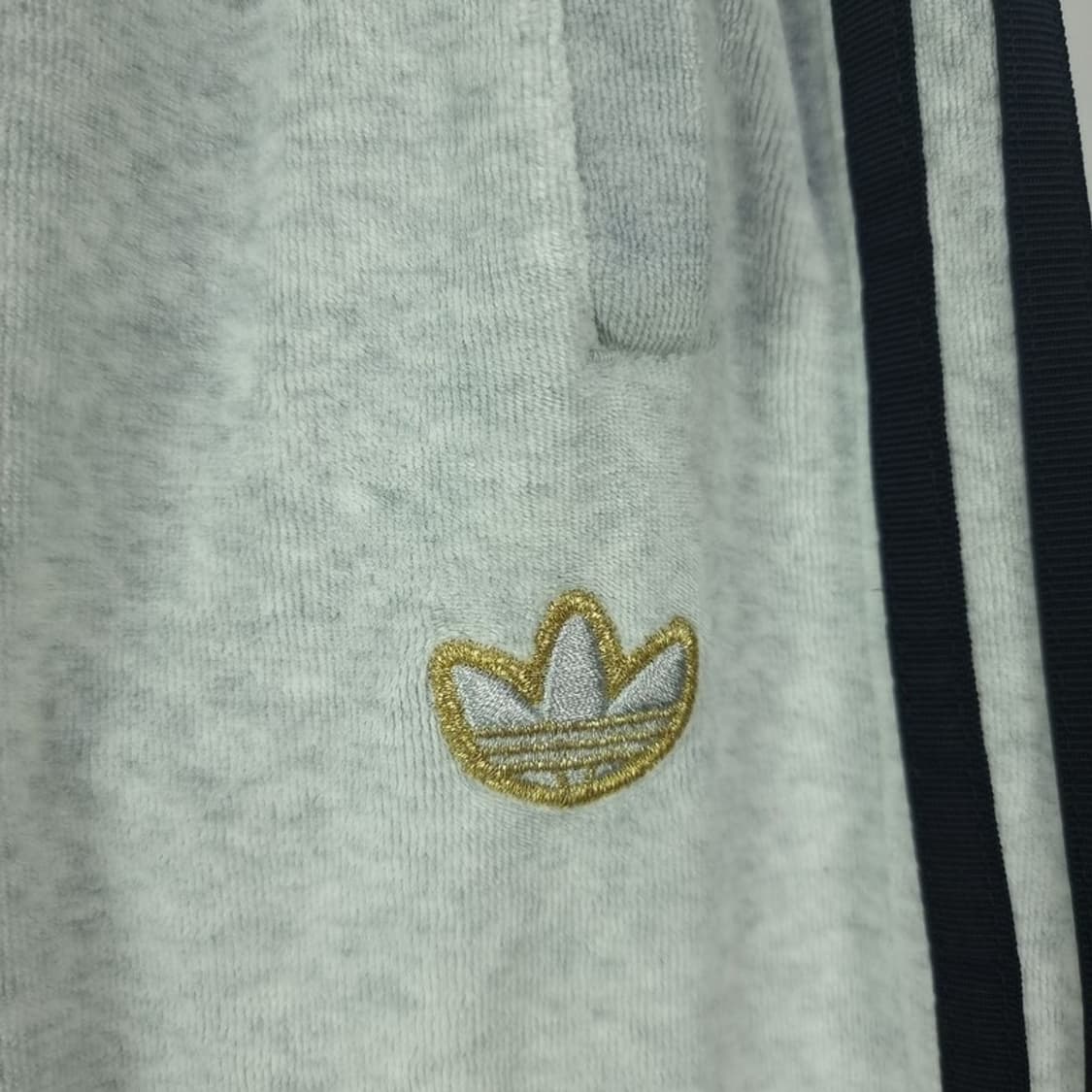 [아디다스] 불꽃 로고 패치 후드 스웻 셋업 M18837 상품이미지6