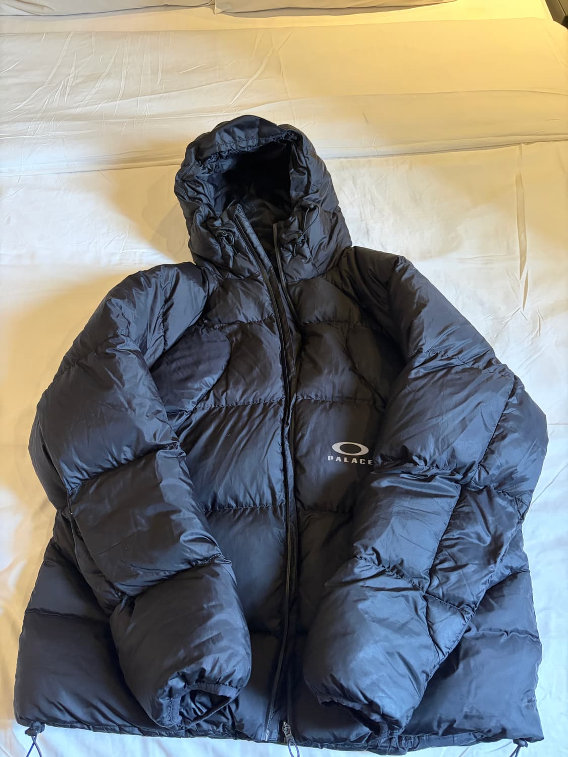 팔라스 오클리 푸파 패딩 xl 판매합니다. 상품이미지3
