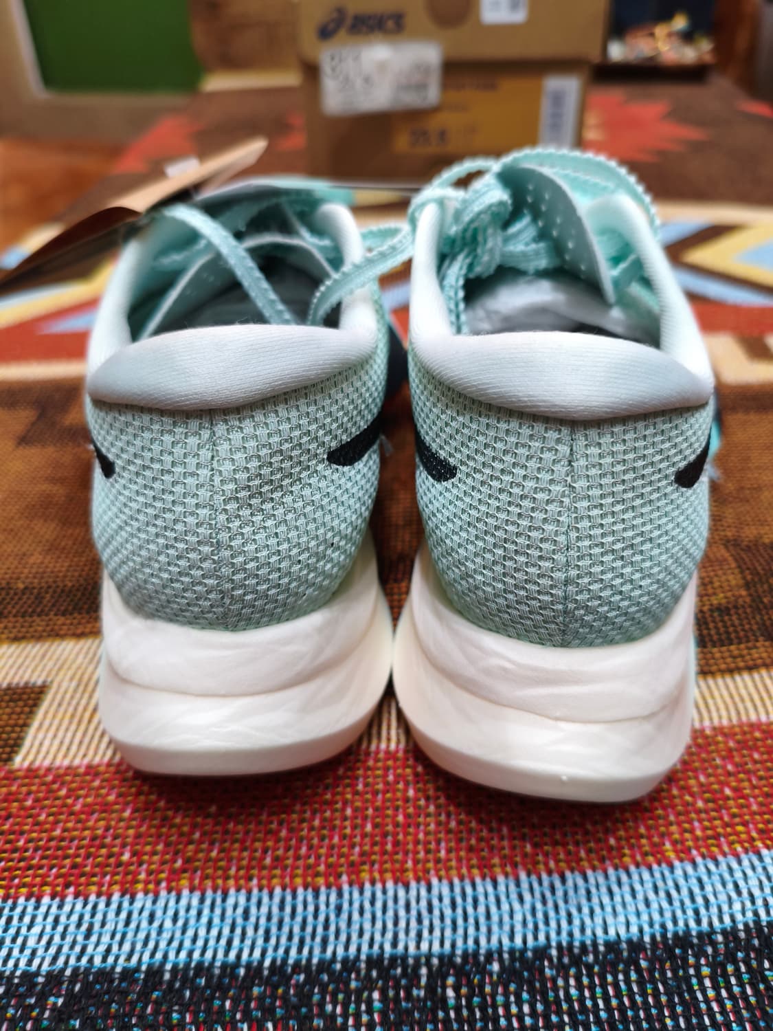 새제품) 아식스 메타스피드 스카이 파리 235 판매합니다 상품이미지8