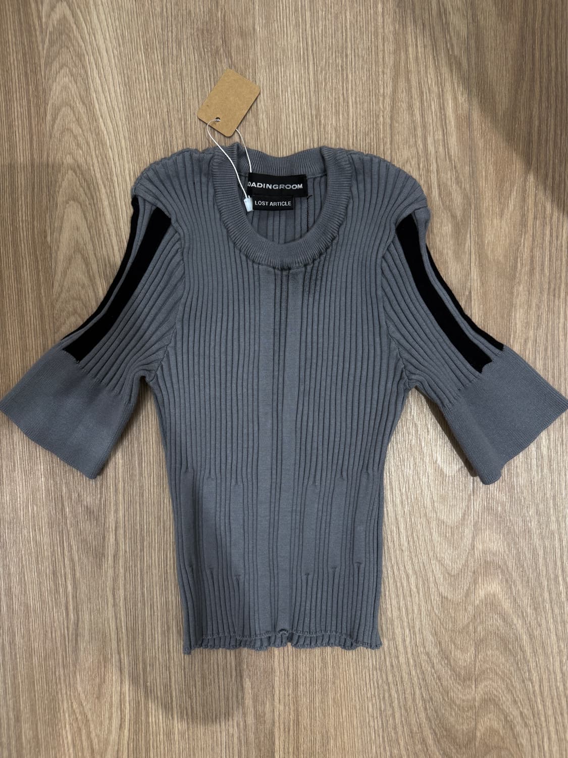 Loadingroom dirty crop knit top 상품이미지3