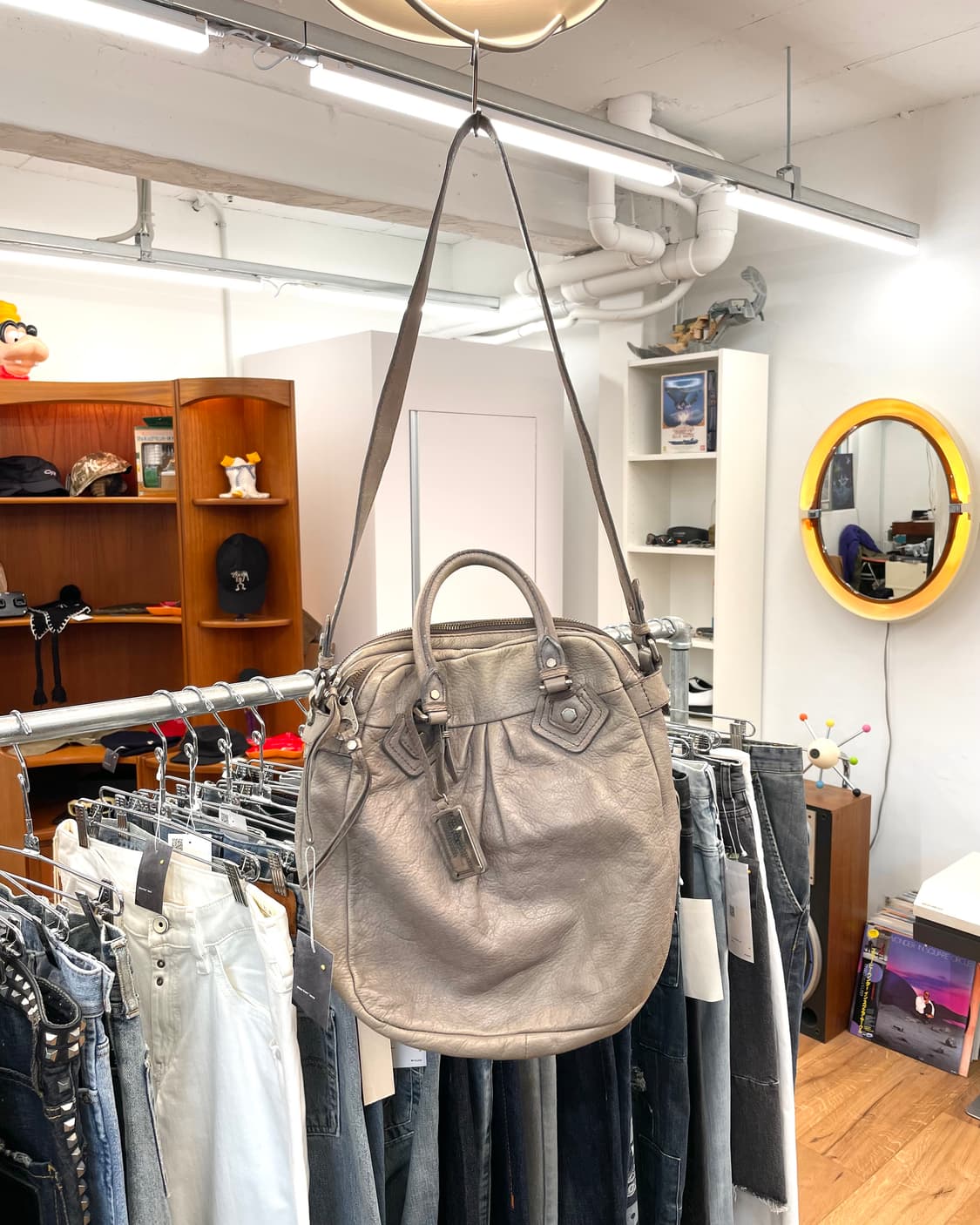 마크제이콥스 레더 백 상품이미지3