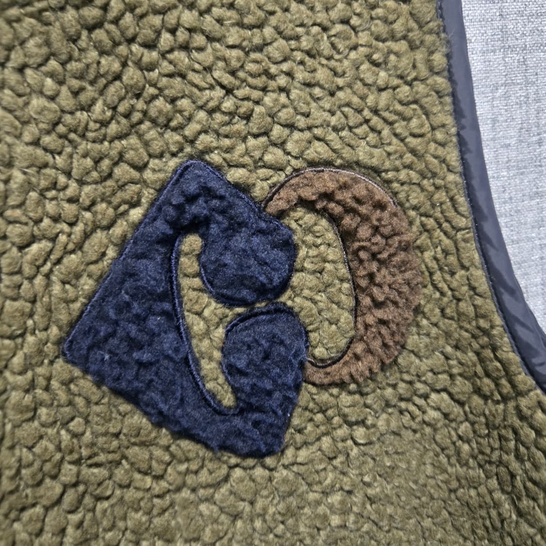 럭키슈에뜨 울 뽀글이 롱 베스트 조끼  상품이미지3