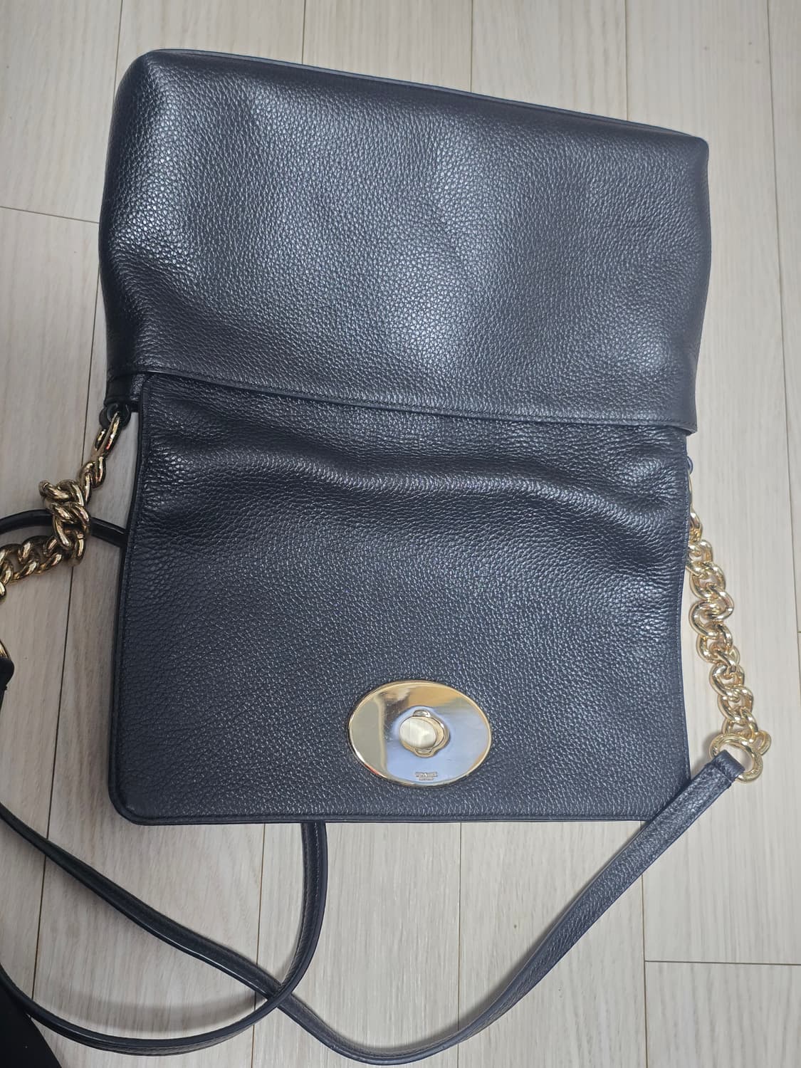 코치 크로스백 상품이미지2