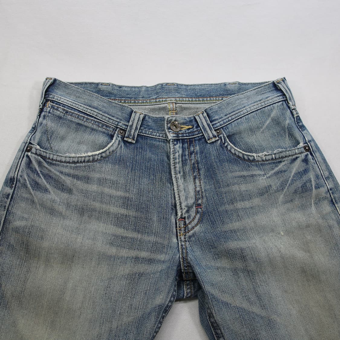 (착용컷) Wrangler 데님 팬츠 (남성용 33.5-34) 상품이미지4