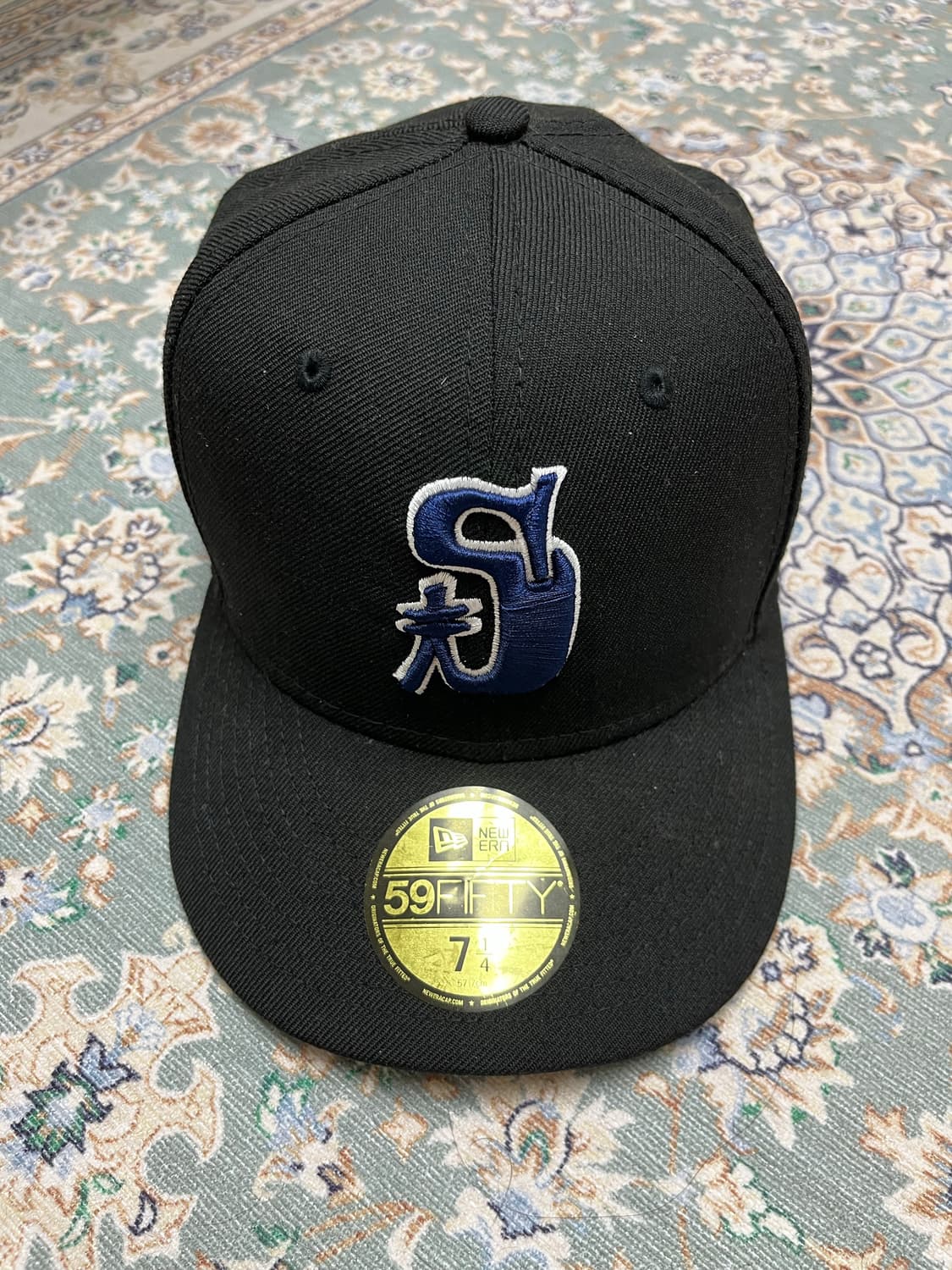 스투시 X 뉴에라 59fifty 블랙 7 1/4 상품이미지1
