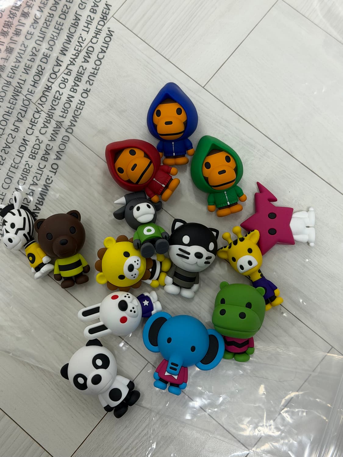 베이프 가챠피규어 일괄판매 상품이미지1