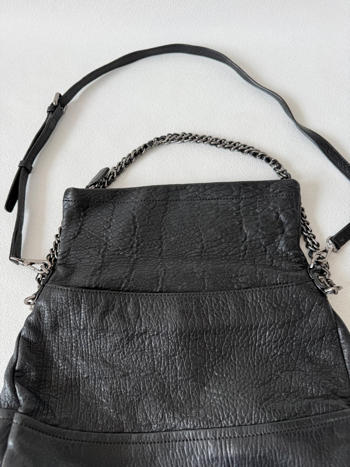 앤 클라인(Anne Klein) 레더 크로스 숄더백 상품이미지6