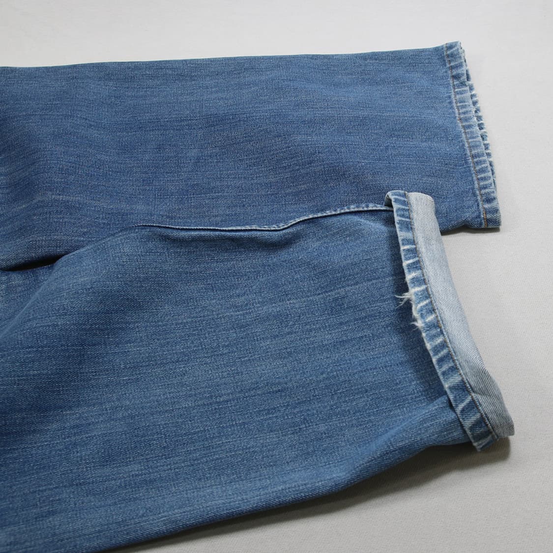 (착용컷) 90's 리바이스 512 (남성용 30) 상품이미지10