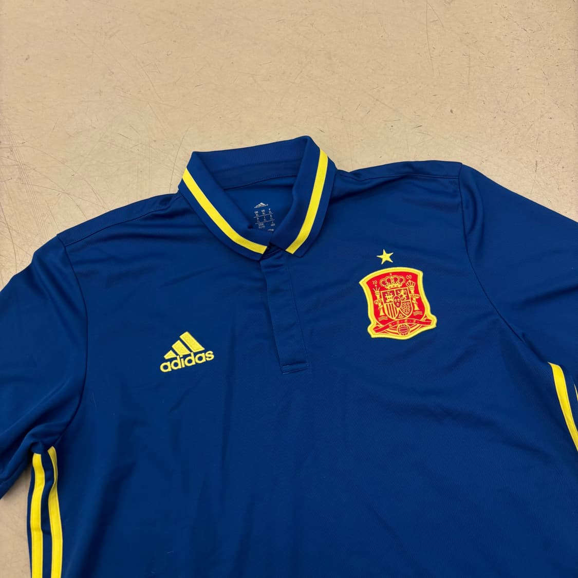 아디다스 스페인 국대 카라티 상품이미지2