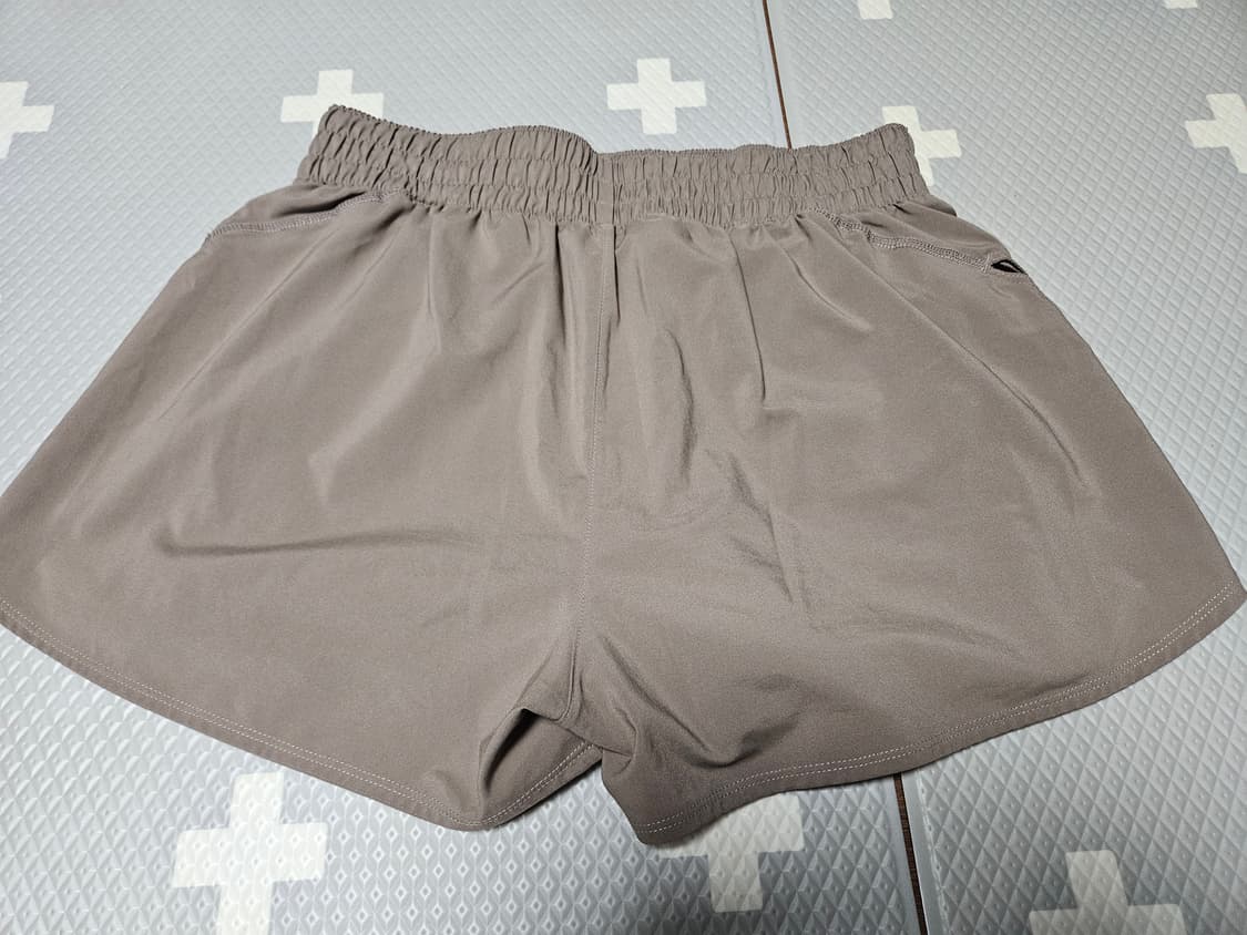 나이키 러닝 2in1 반바지 상품이미지2