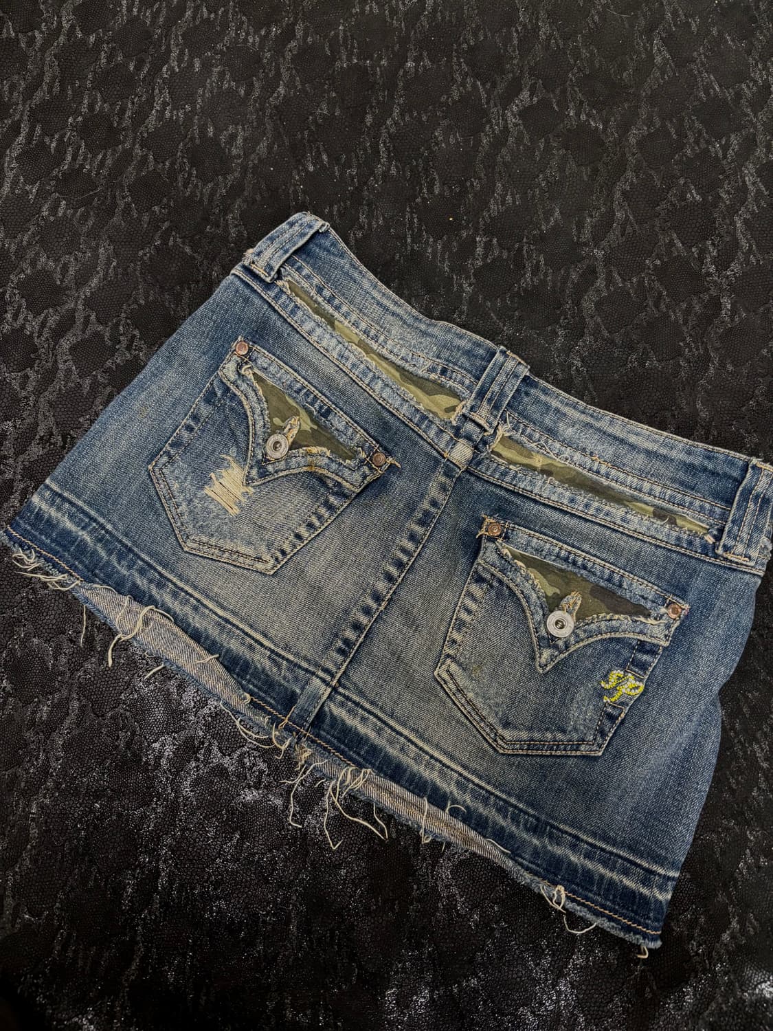“Vintage” Y2K Mood Camo Detail Short Pan 상품이미지4