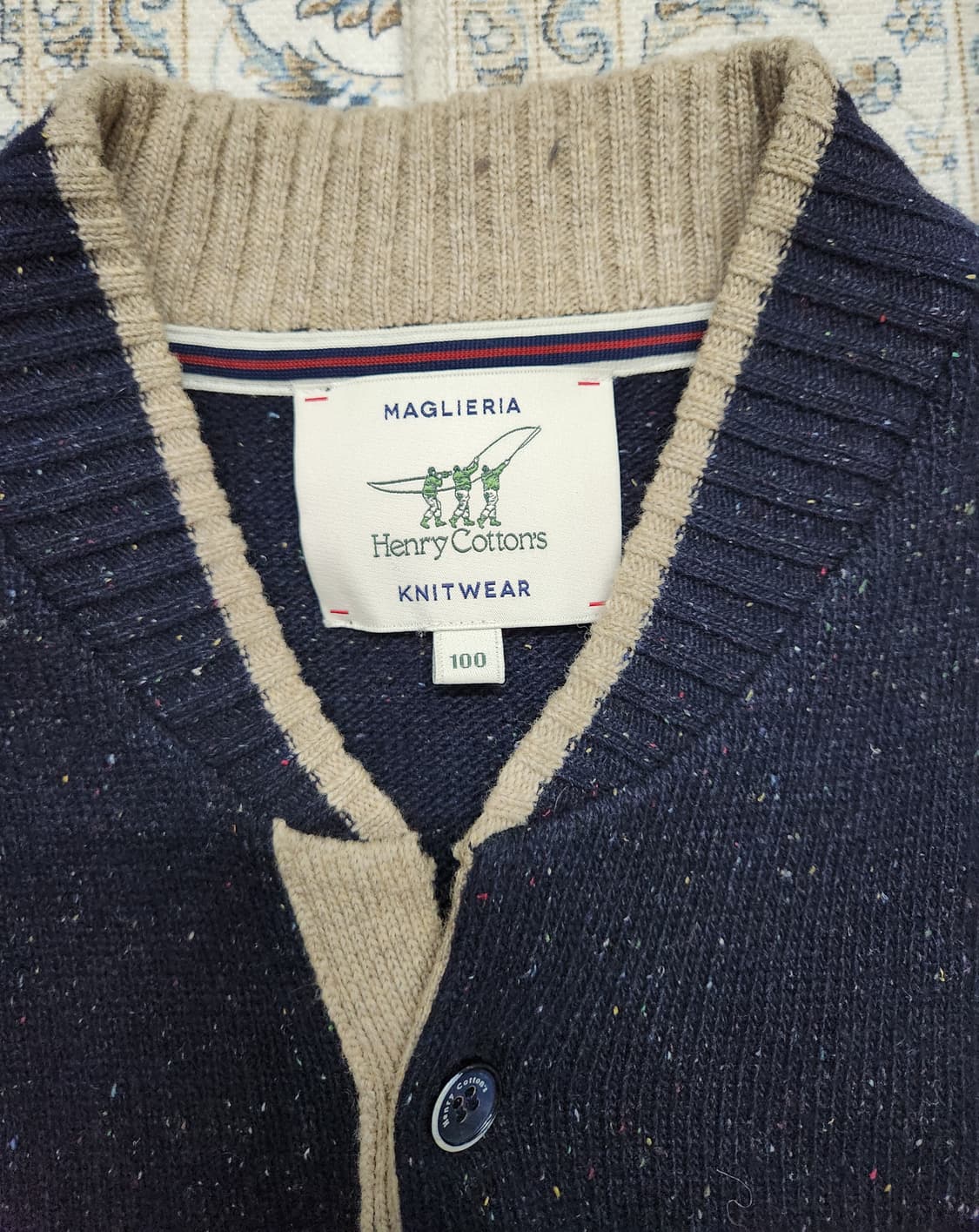 헨리코튼 버튼 울 니트 베스트 100 상품이미지2