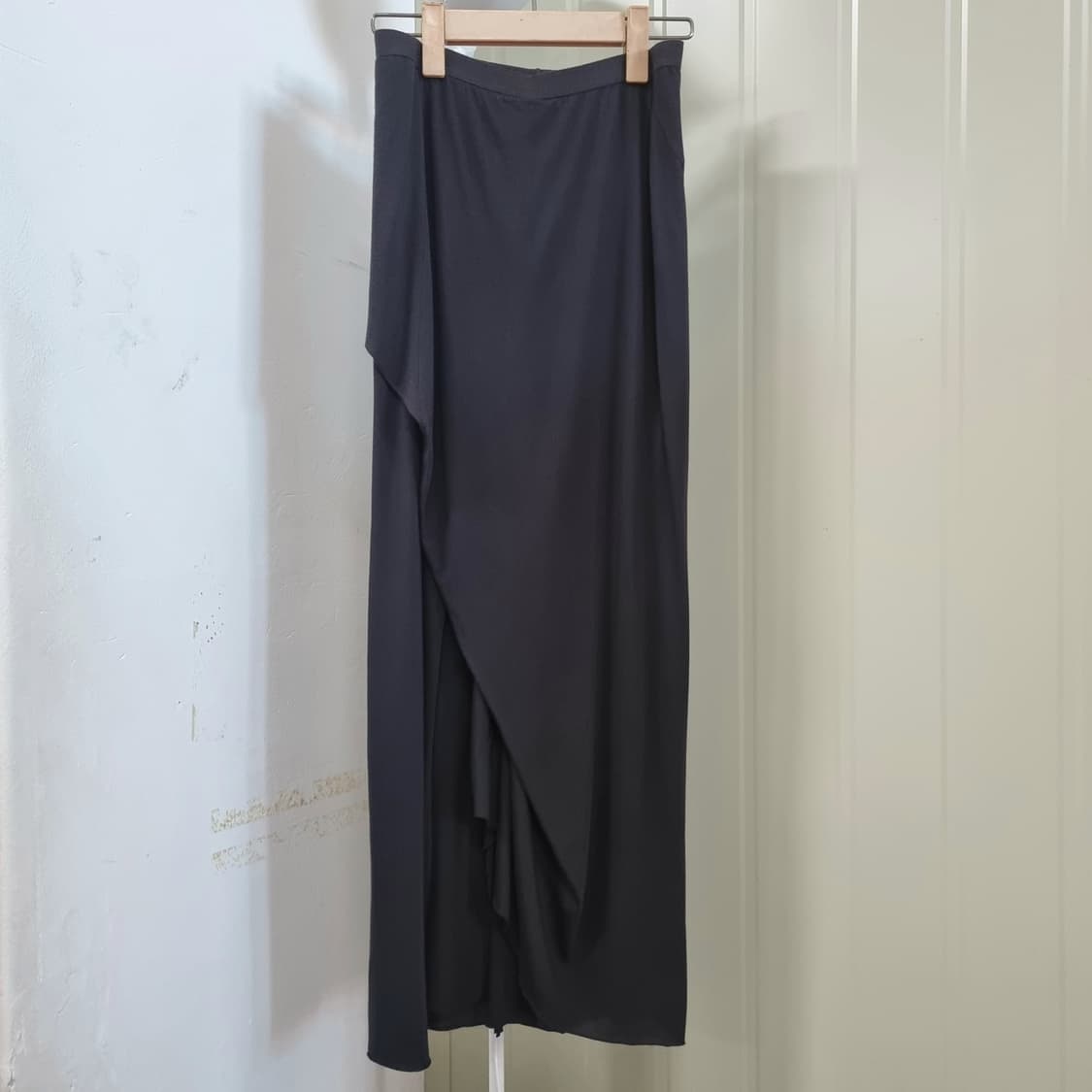 릭오웬스 릴리즈 뒷트임 드레이핑 스커트 치마 20SS (38)택달린새상품 상품이미지1