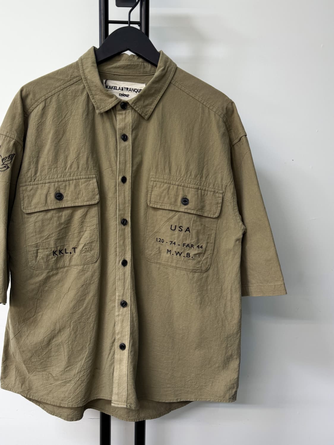 Kakela & Tranquil 투 포켓 하프 셔츠 상품이미지2