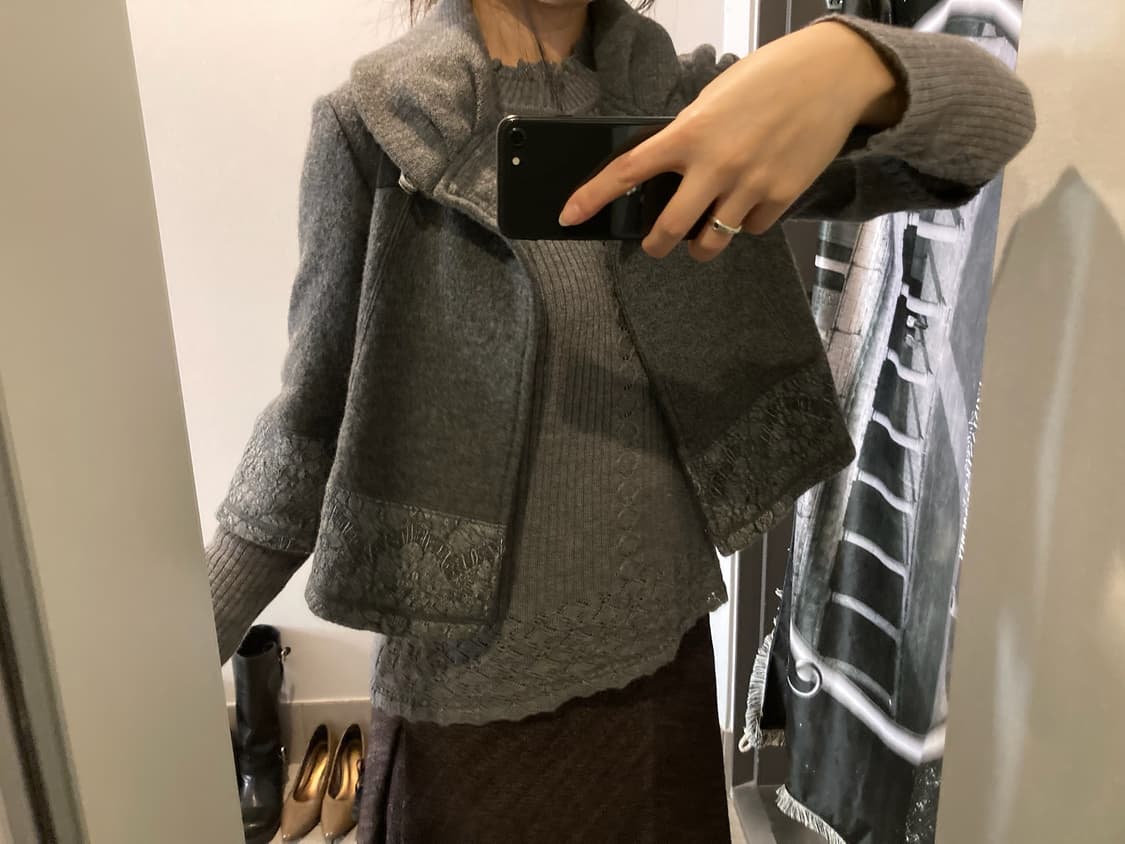 펀칭 하이넥 긴팔 골지 티셔츠 상품이미지2